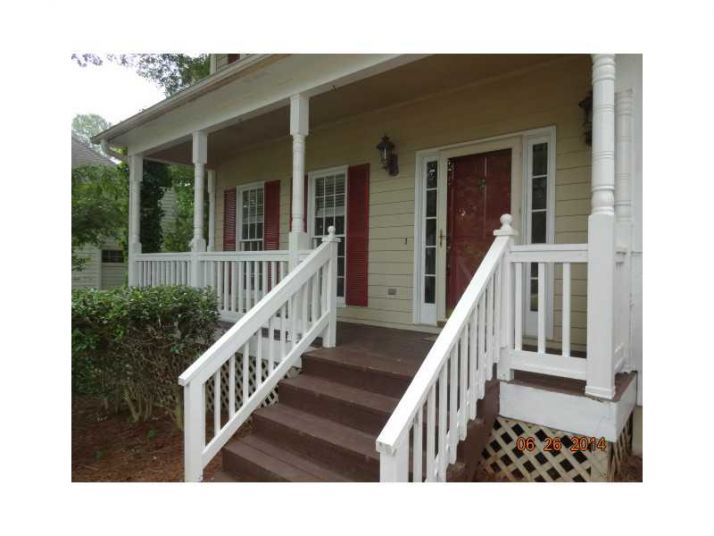 3987 Fox Glen Drive, Woodstock, GA 30189
