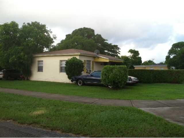 10100 SW 171 ST, Miami, FL 33157