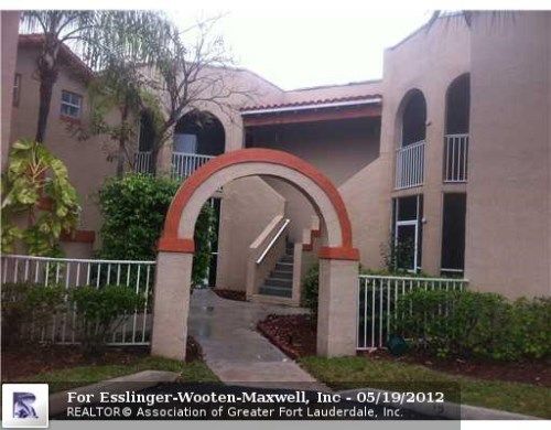 334 SW 86th Ave # 108, Hollywood, FL 33025