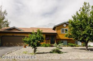 8841 E Kiva Way, Palmer, AK 99645