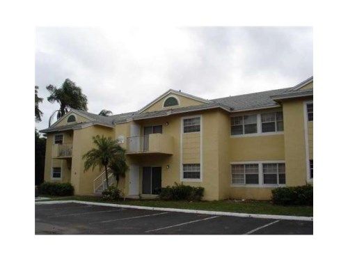 2361 NW 96TH TE # 18-O, Hollywood, FL 33024