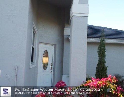 1904 NW 185TH WAY, Hollywood, FL 33029