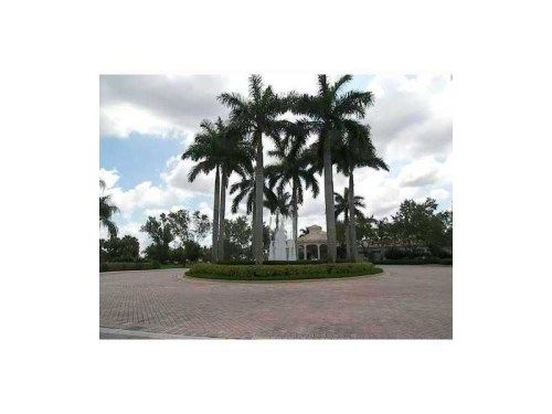 2236 NW 171 TE # 2236, Hollywood, FL 33028