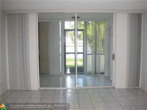 3750 INVERRARY DR # 1B, Fort Lauderdale, FL 33319