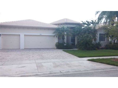 1942 NW 167th Ter, Hollywood, FL 33028