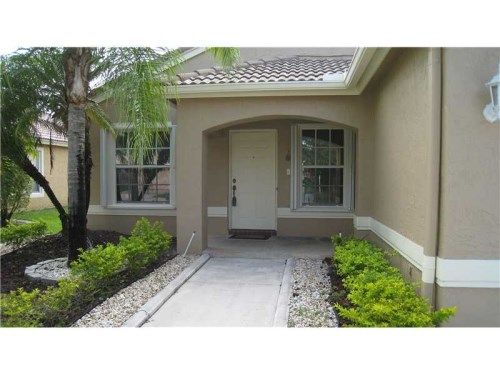 1112 NW 130 AV, Hollywood, FL 33028