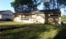 471 Park Dr Bonner Springs, KS 66012