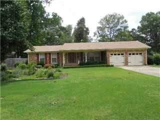 1013 Mason Drive, Hartselle, AL 35640