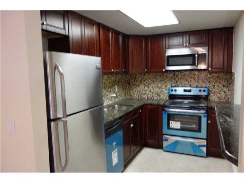 5856 GARFIELD ST, Hollywood, FL 33021