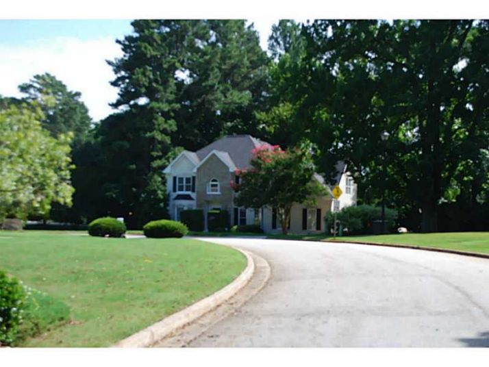 540 Wellsley Court, Stone Mountain, GA 30087