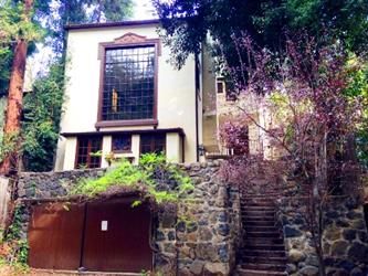 8249 Lookout Mountain Ave, Los Angeles, CA 90046