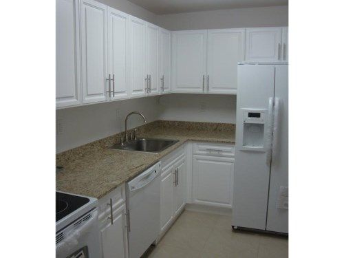 10431 N KENDALL DR # D110, Miami, FL 33173