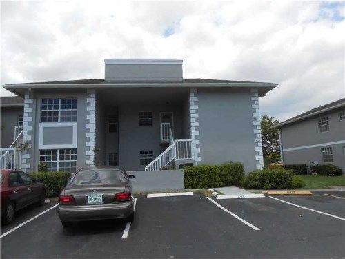 426 NE 210 CR # 106-2, Miami, FL 33179