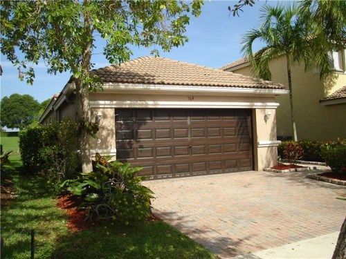 364 CONSERVATION DR, Fort Lauderdale, FL 33327
