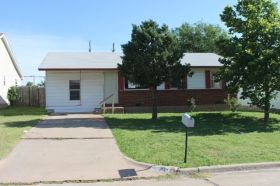 5329 NW Oak Avenue, Lawton, OK 73505