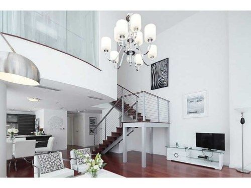 200 BISCAYNE BLVD WY # 302303, Miami, FL 33131