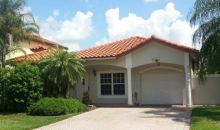 10421 NW 48 ST Miami, FL 33178