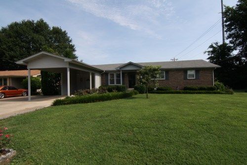 1009 Florence aVE, Muscle Shoals, AL 35661