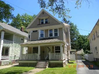 1281 Brockley Ave, Lakewood, OH 44107