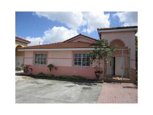 9844 NW 122 TE, Hialeah, FL 33018