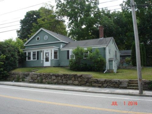 442 Fairview Ave, Coventry, RI 02816