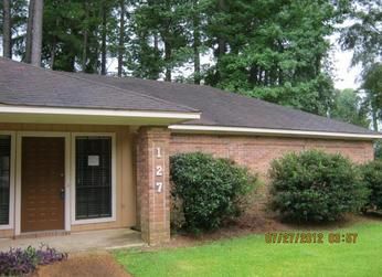 127b Fairfax Cir, Brandon, MS 39047