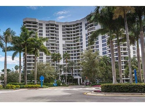 3600 MYSTIC POINTE DR # 709, Miami, FL 33180