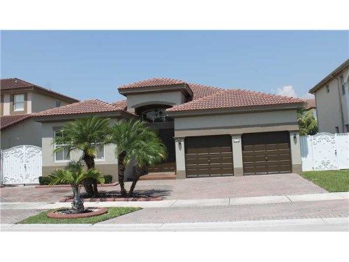 18032 NW 87 CT, Hialeah, FL 33018