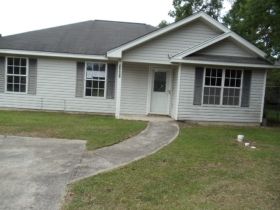 2518 Bluebird St, Slidell, LA 70460