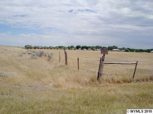 18 & 22 Wagon Rd, Glenrock, WY 82637