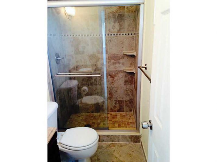 10301 E BAY HARBOR DR # 6, Miami Beach, FL 33154