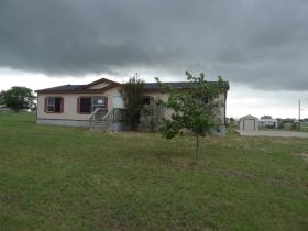 1510 Stony Valley Dr, Ponder, TX 76259