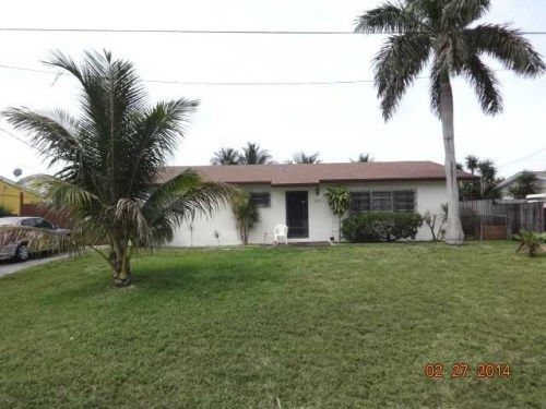 4681 SW 42 AV, Fort Lauderdale, FL 33314