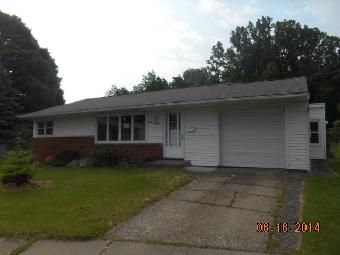 1319 Anna Ct, Erie, PA 16504