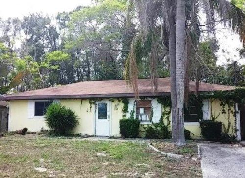 17168 Phlox Dr, Fort Myers, FL 33967