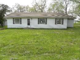 280 W Quincy Street, Kinderhook, IL 62345