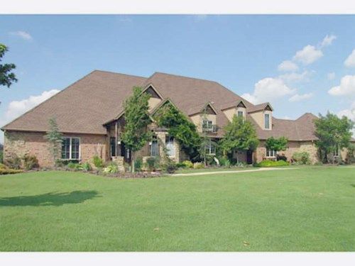 1101 W Camellia Way, Mustang, OK 73064