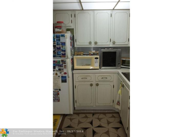 2214 NE 1st Way # 204, Boynton Beach, FL 33435