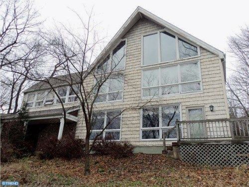 4562 YORK RD, Buckingham, PA 18912