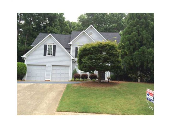 613 Ridge Crossing Drive, Woodstock, GA 30189
