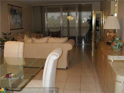 3910 Inverrary Blvd # 507B, Fort Lauderdale, FL 33319