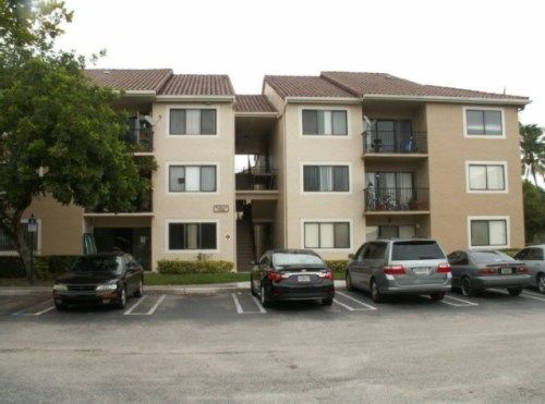 9266 W Atlantic Blvd #1015, Pompano Beach, FL 33071