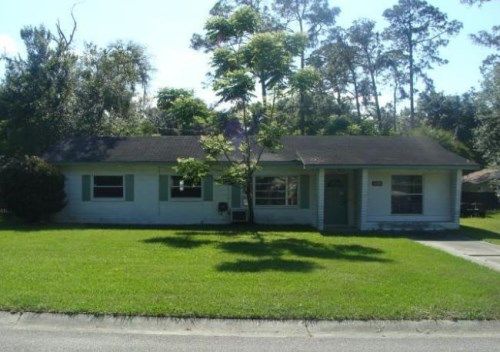 11907 Elm St, San Antonio, FL 33576