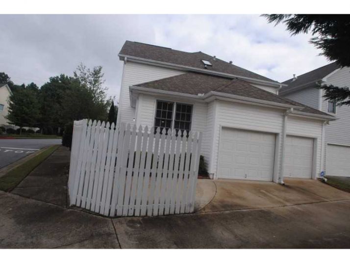 799 Gardenside Circle, Marietta, GA 30067