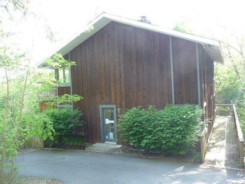 529 Deer Path Lane, Gatlinburg, TN 37738