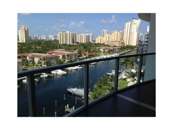 3029 188 ST # 401, Miami, FL 33180