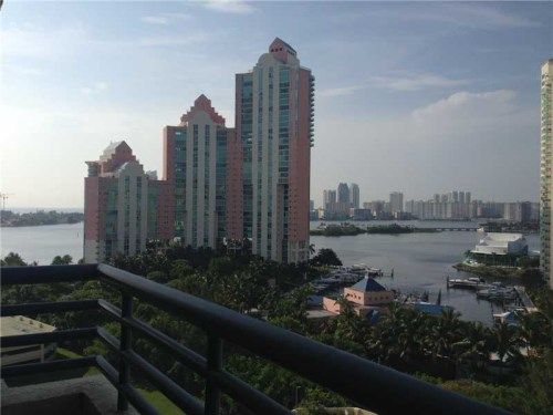 3300 NE 191 ST # 1513, Miami, FL 33180