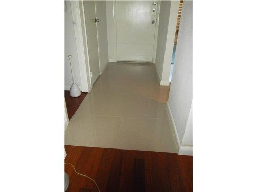 3401 N COUNTRY CLUB DR # 106, Miami, FL 33180