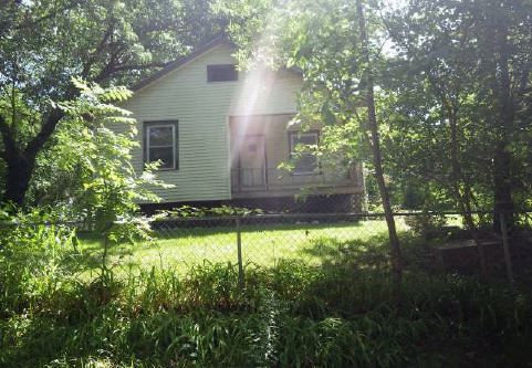 3115 Wallace Ave, Kansas City, MO 64129