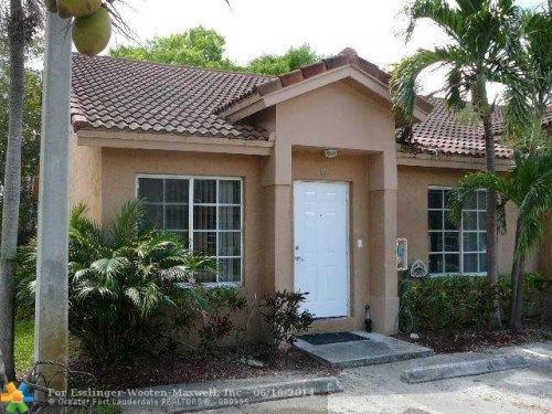 117 SE 3rd Ave # 6, Hallandale, FL 33009